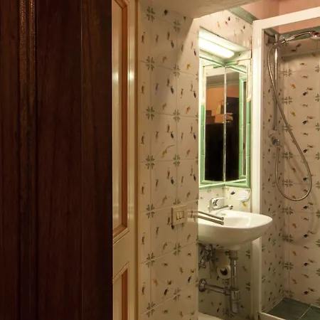 Bed & Breakfast La Pergola Firenze