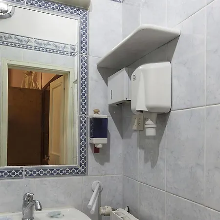 Oda ve Kahvaltı La Pergola